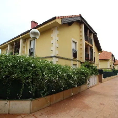 Apartment Urbanizacion Lagos Azules Comillas